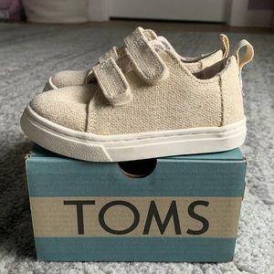 NEW TOMS Lenny Double Strap Canvas Sneaker 6T